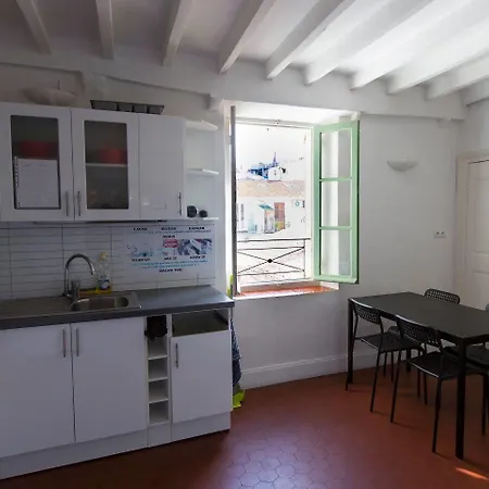 Backpackers * Αντίμπ