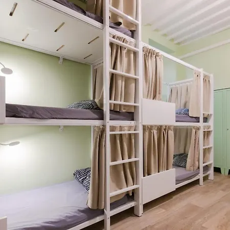 بيت شباب Backpackers