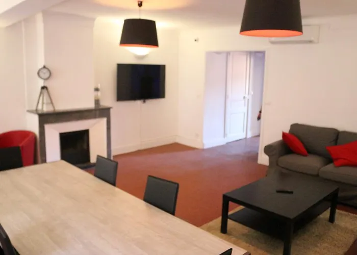 Backpackers * Antibes